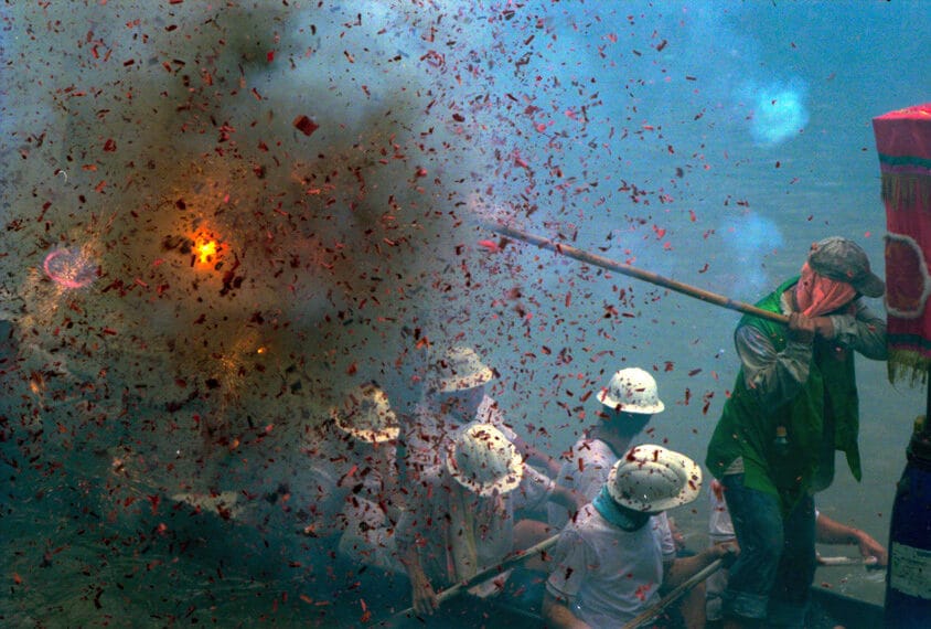 炮杖龙舟 广州猎德村 2004-06-22