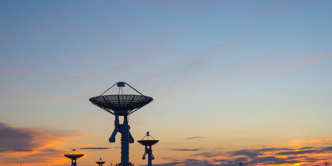 日出－中国国家天文台内蒙古明安图观测站 Sunrise – China National Observatory Inner Mongolia Ming An Tu Observation Station